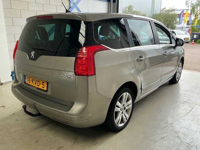 2010 peugeot 5008 1.6 vti st prem. 7p. personenauto - afbeelding 29 van  33