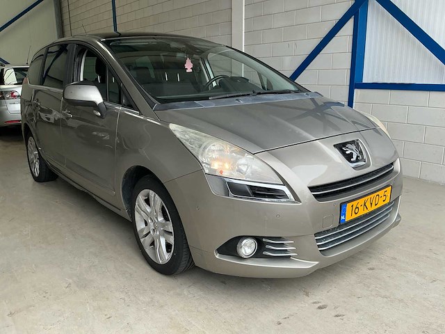 2010 peugeot 5008 1.6 vti st prem. 7p. personenauto - afbeelding 31 van  33
