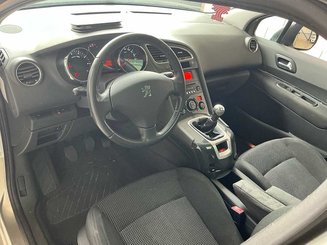 2010 peugeot 5008 1.6 vti st prem. 7p. personenauto - afbeelding 15 van  29