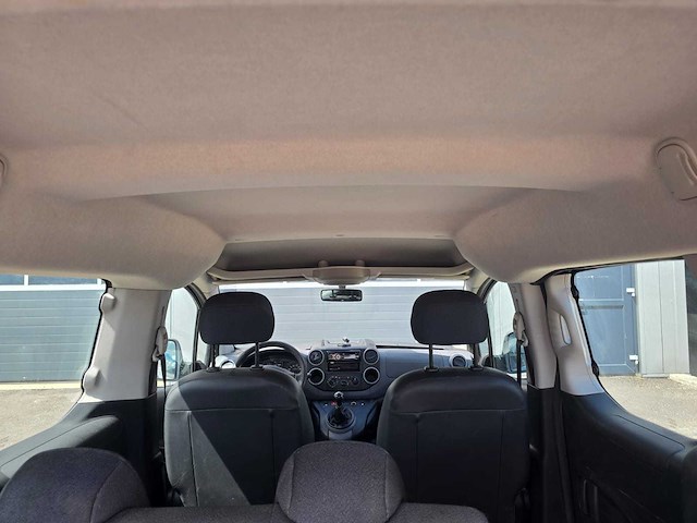 2010 peugeot partner tepee personenauto - afbeelding 19 van  43
