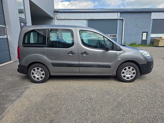 2010 peugeot partner tepee personenauto - afbeelding 23 van  43