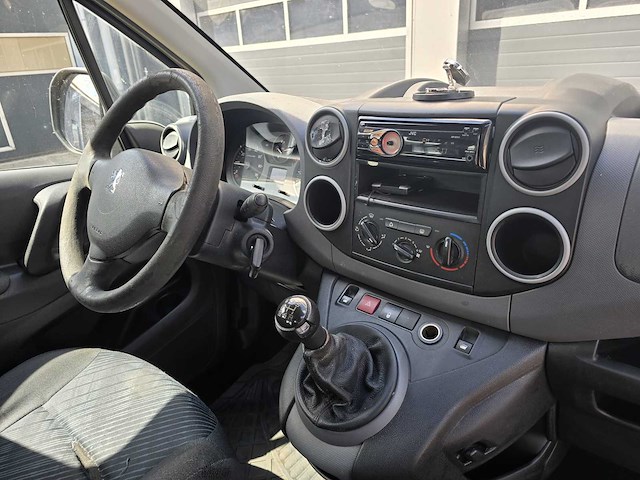 2010 peugeot partner tepee personenauto - afbeelding 35 van  43