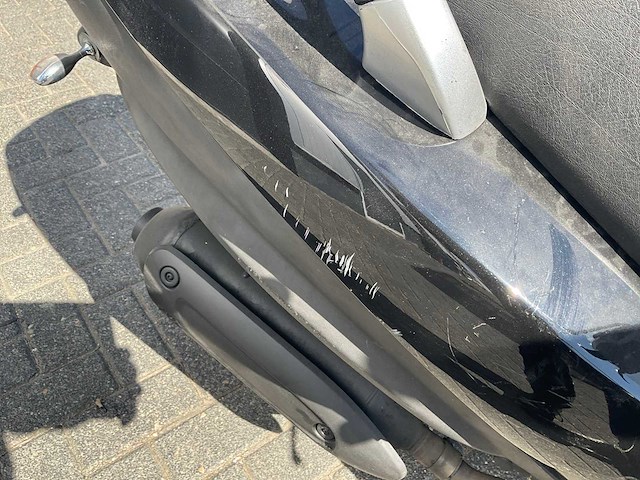 2010 piaggio scooter driewielig 300 lt mp3 - afbeelding 11 van  19