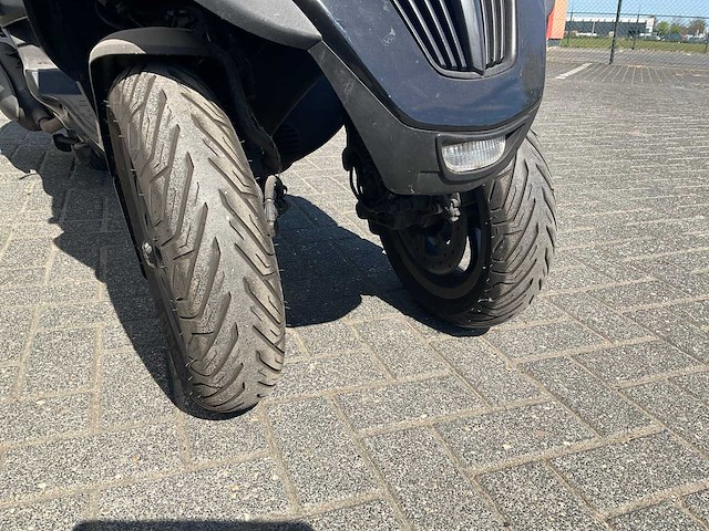 2010 piaggio scooter driewielig 300 lt mp3 - afbeelding 19 van  19