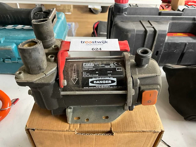 2010 pius f0022400c dieselpomp - afbeelding 1 van  2