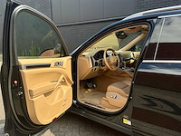 2010 porsche cayenne awd 4dr s personenauto - afbeelding 2 van  39