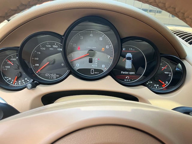 2010 porsche cayenne awd 4dr s personenauto - afbeelding 7 van  39