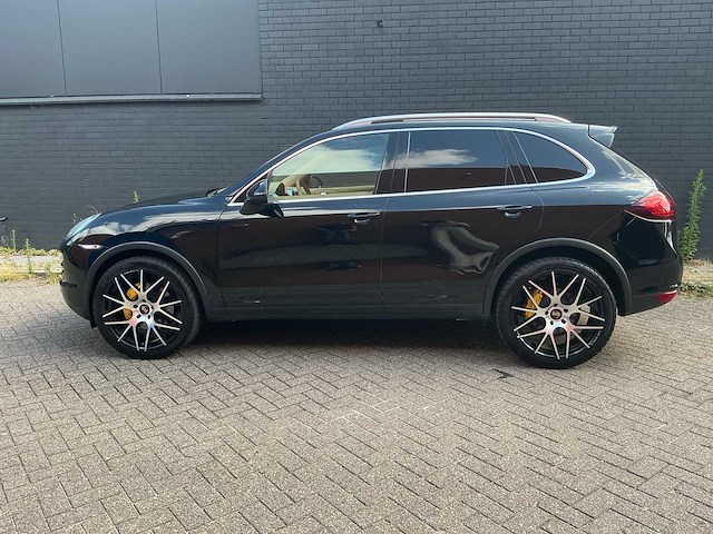2010 porsche cayenne awd 4dr s personenauto - afbeelding 12 van  39