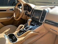 2010 porsche cayenne awd 4dr s personenauto - afbeelding 30 van  39