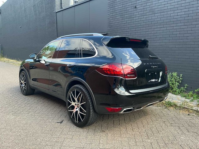 2010 porsche cayenne awd 4dr s personenauto - afbeelding 23 van  39