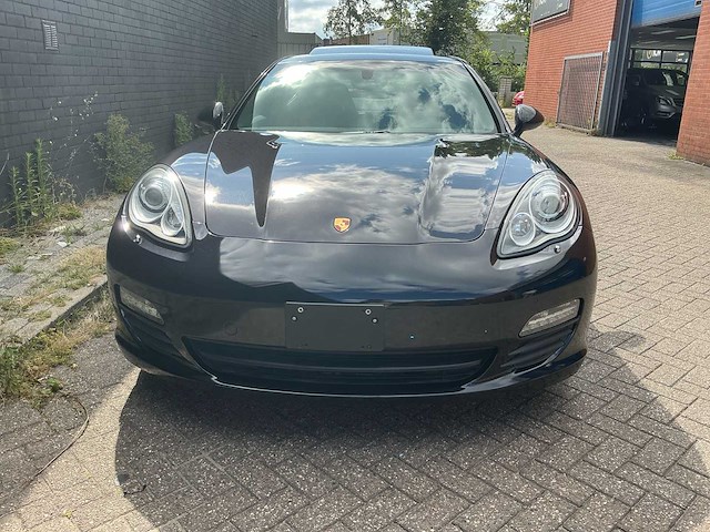 2010 porsche panamera 4dr hb s personenauto - afbeelding 33 van  38