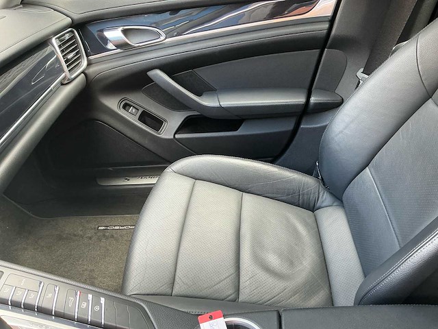2010 porsche panamera 4dr hb s personenauto - afbeelding 9 van  38