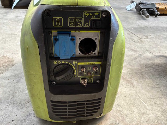 2010 pramac p2000i aggregaat - afbeelding 3 van  3