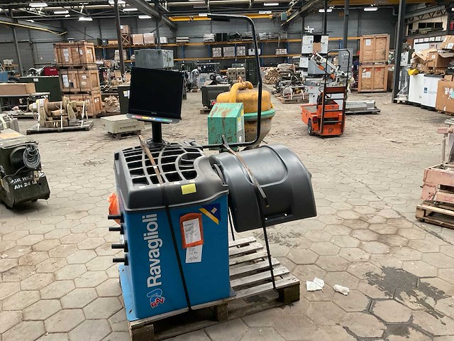 2010 ravaglioli g6.160h banden balanceerapparaat - afbeelding 4 van  6
