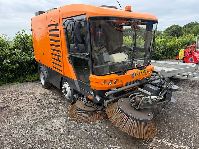 2010 ravo 560 euro 5 vrachtwagen straatreiniger - afbeelding 2 van  10