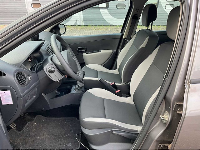 2010 renault clio 1.2 special line personenauto 31-kht-7 - afbeelding 7 van  28