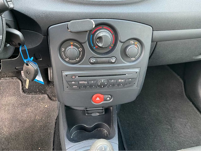 2010 renault clio 1.2 special line personenauto 31-kht-7 - afbeelding 14 van  28