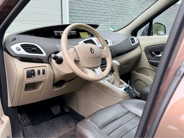 2010 renault grand scénic 2.0 automaat privilege personenauto - afbeelding 13 van  16