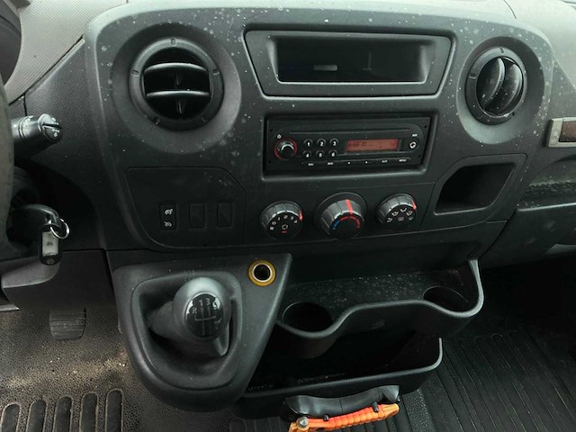 2010 renault master t35 2.3 dci l3 geconditioneerde bedrijfswagen - afbeelding 34 van  40