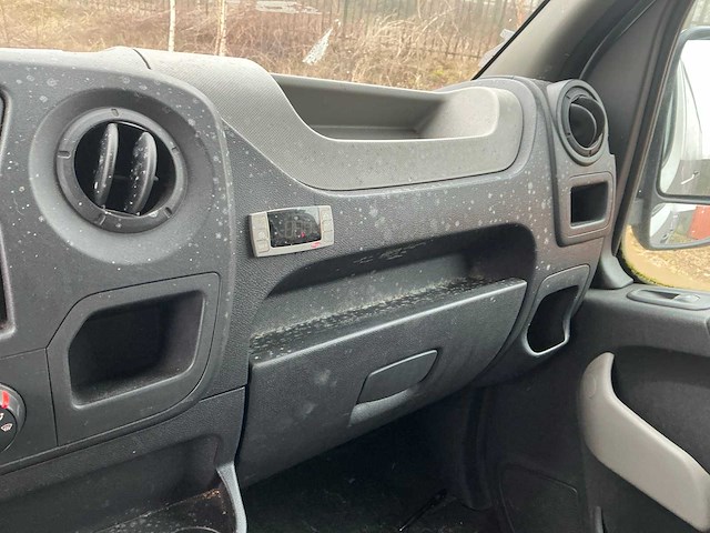 2010 renault master t35 2.3 dci l3 geconditioneerde bedrijfswagen - afbeelding 25 van  40