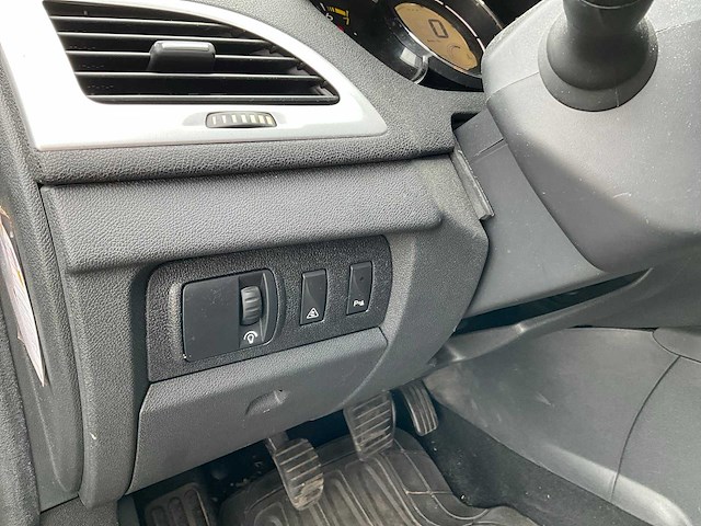 2010 renault mégane estate 1.4 tce dynamique personenauto 60-ljd-2 - afbeelding 15 van  41