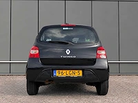 2010 renault twingo 1.2-16v airco authentique personenauto - afbeelding 9 van  13