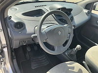 2010 renault twingo 1.2-16v authentique personenauto - afbeelding 12 van  24