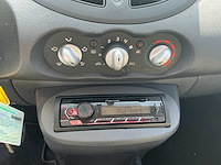 2010 renault twingo 1.2-16v authentique personenauto - afbeelding 13 van  24