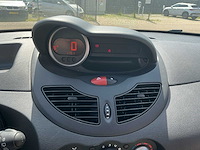 2010 renault twingo 1.2-16v authentique personenauto - afbeelding 14 van  24
