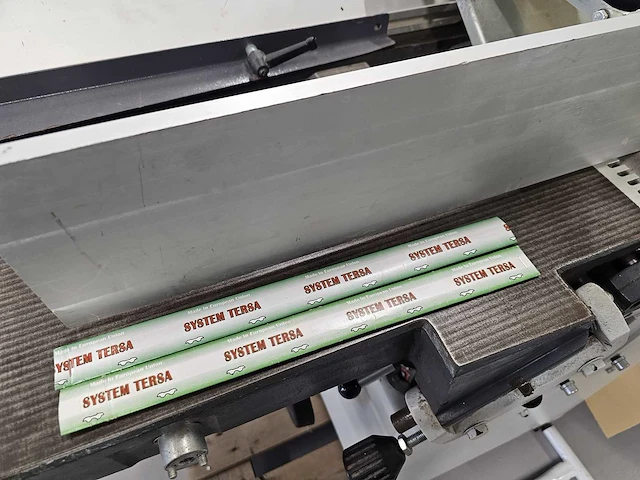 2010 robland hx310 pro combinatie machine 4 voudig (zagen, vlakbank, vandiktebank, frezen) - afbeelding 4 van  13