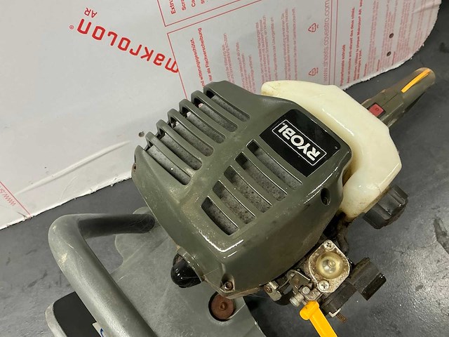 2010 ryobi rht2680da heggenschaar - afbeelding 3 van  5