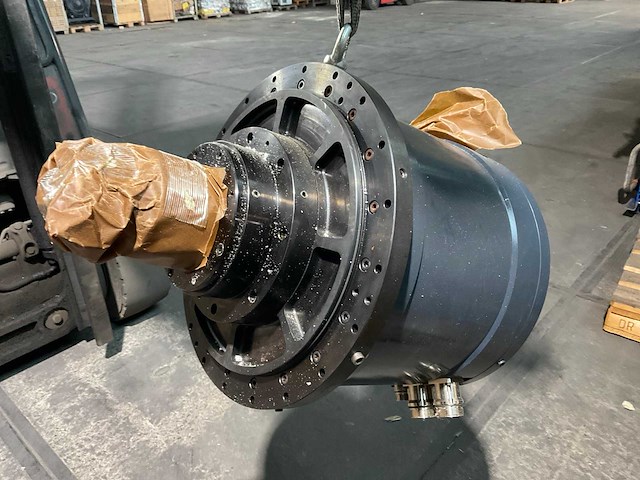 2010 samp rbm 370-160-07 hydrauliekmotor - afbeelding 2 van  3