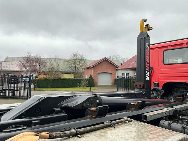 2010 scania p 360 b 6x6 hhz vrachtwagen - afbeelding 10 van  27