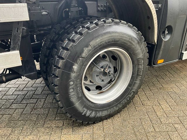 2010 scania p 360 b 6x6 hhz vrachtwagen - afbeelding 18 van  27