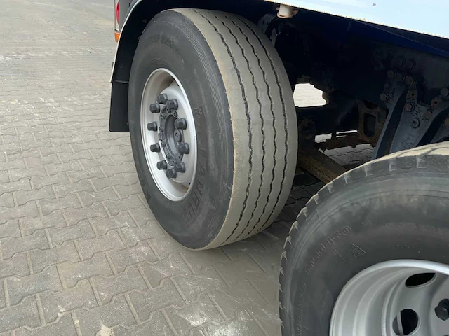 2010 scania p360b 6x2*4 vrachtwagen met 2017 amphitec flex loaderv4000 zuig installatie - afbeelding 14 van  35