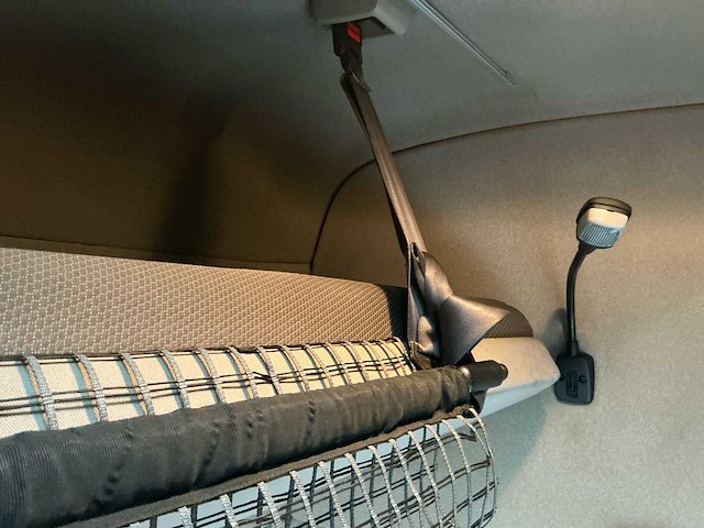 2010 scania r500 vrachtwagen - afbeelding 5 van  47