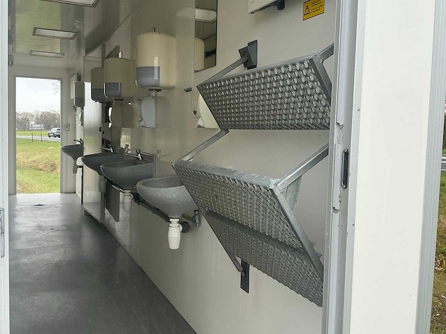 2010 scanvogn 10-persoons toiletwagen aanhangwagen - afbeelding 8 van  48