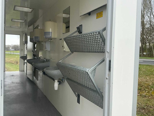 2010 scanvogn 10-persoons toiletwagen aanhangwagen - afbeelding 9 van  48