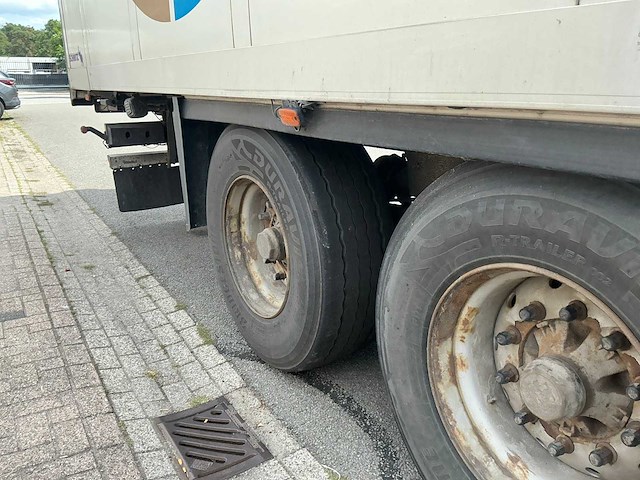 2010 schmitz sko24 geconditioneerde oplegger - afbeelding 32 van  39