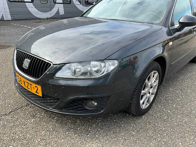 2010 seat exeo 2.0 tdi style personenauto 58-kzt-2 - afbeelding 5 van  37