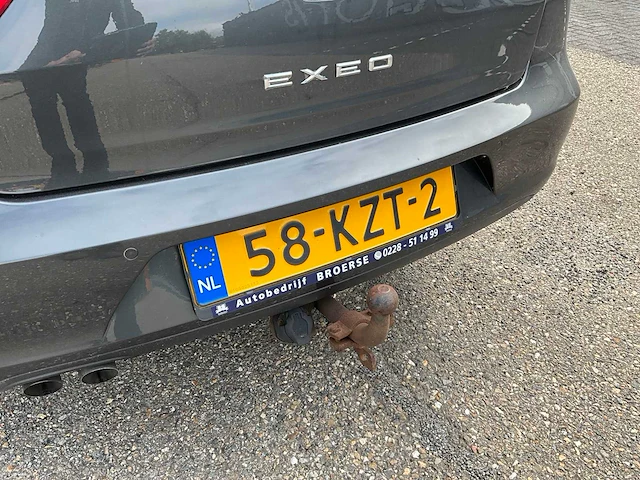 2010 seat exeo 2.0 tdi style personenauto 58-kzt-2 - afbeelding 7 van  37