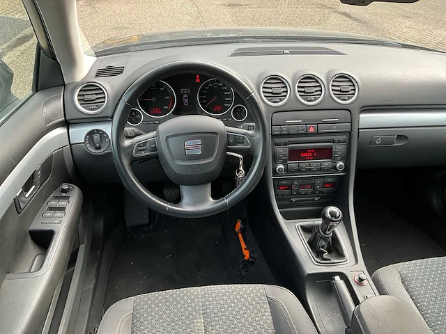 2010 seat exeo 2.0 tdi style personenauto 58-kzt-2 - afbeelding 11 van  37