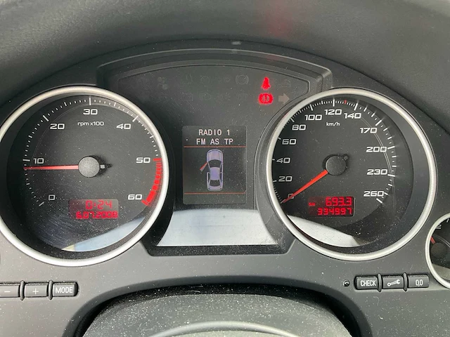 2010 seat exeo 2.0 tdi style personenauto 58-kzt-2 - afbeelding 15 van  37