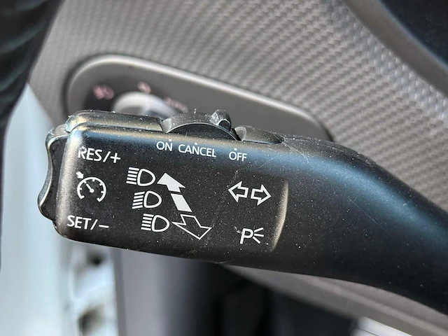 2010 seat leon fr automaat personenauto - afbeelding 2 van  13