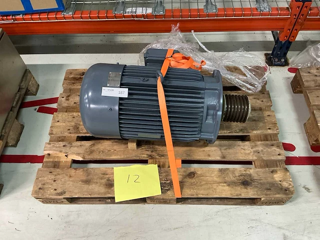 2010 sew 22kw elektromotor voor diosna kneder - afbeelding 1 van  3