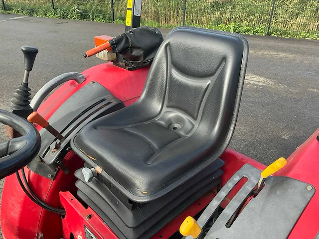 2010 shibaura st333 smalspoor- en compacttractor - afbeelding 5 van  19