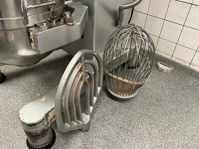 2010 sinmag sm-60l planeetmenger - afbeelding 3 van  5