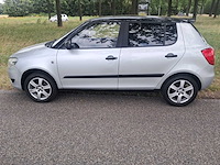 2010 skoda fabia 1.2-12v go personenauto - afbeelding 2 van  6