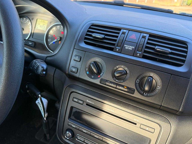 2010 skoda fabia combi personenauto - afbeelding 9 van  12