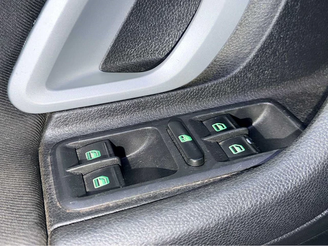 2010 skoda roomster automaat clima 1.6-16v tour pro personenauto - afbeelding 8 van  16